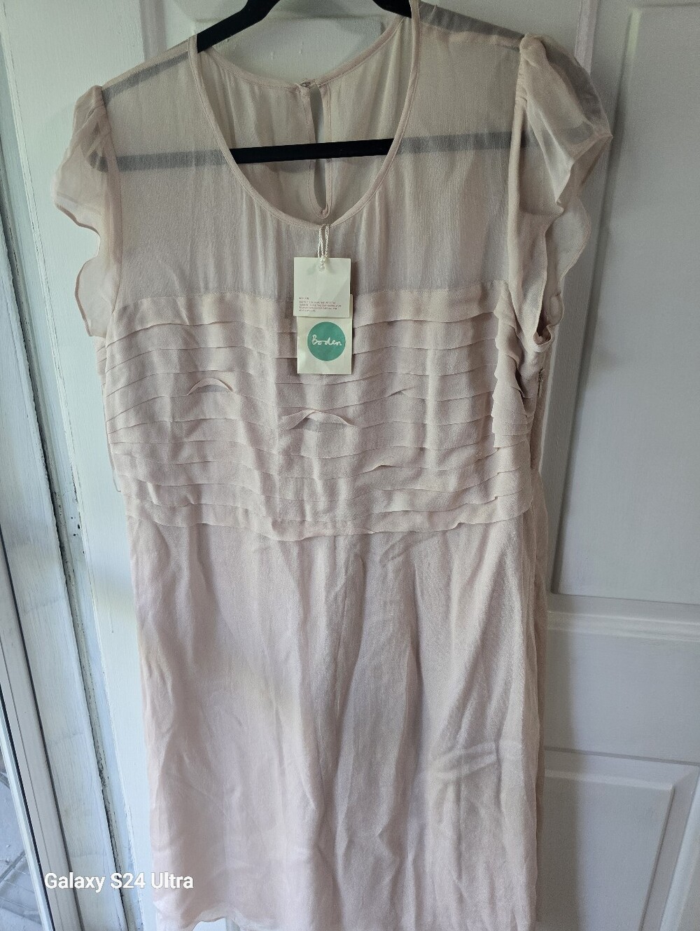 NWT Boden Pale Blush Ruffle-Trim Sleeveless Midi Dress
